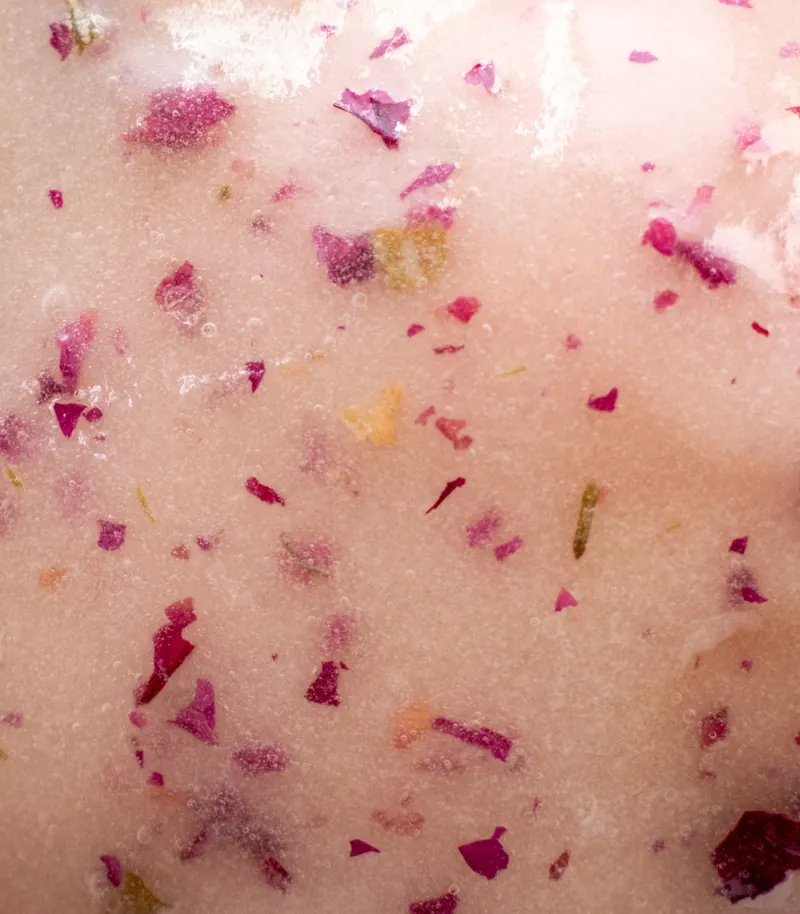 esthemax® Hydrojelly® mask with rose petals, close-up texture